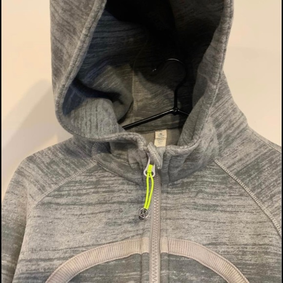 Lululemon Scuba Hoodie II Righteous Stripe Heather Gray Size 10 ; Like New - Picture 3 of 8